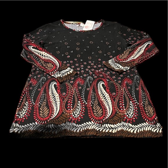 NWT 🎉🎉 Kamana Tunic. SALE! - Picture 1 of 4